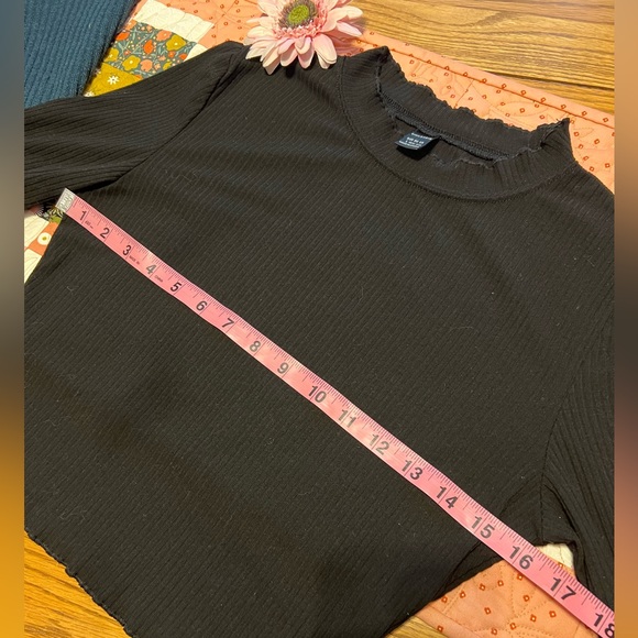 Lot (3)  SHEIN Ribbed Crop Tops - Large - Picture 7 of 13